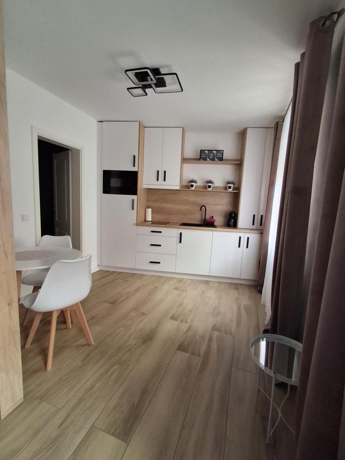 Apartament Vali House Sybin Zewnętrze zdjęcie